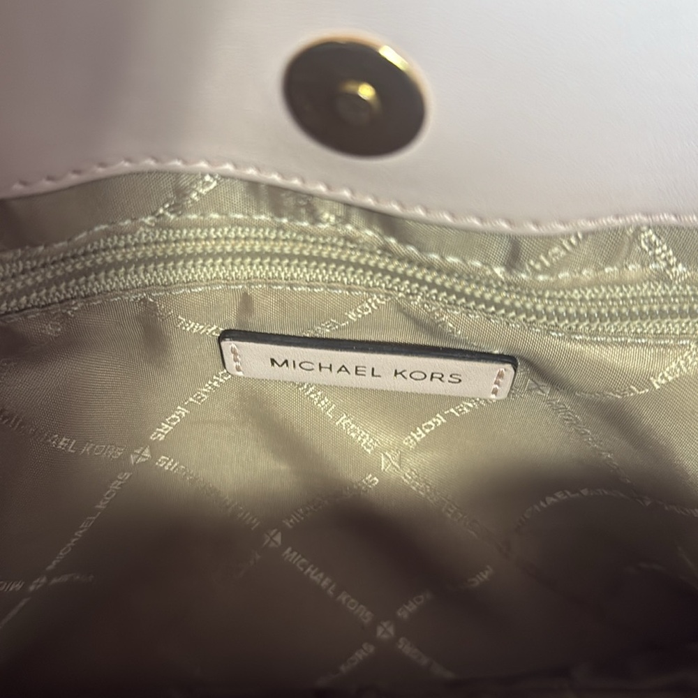 Michael Kors Teagan Large Logo Cream and Powder Blush Long Drop Satchel - Picture 8 of 16